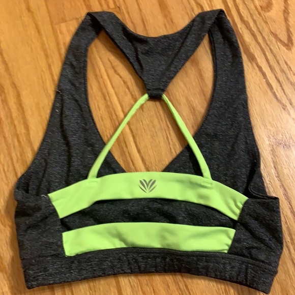 Sports bra - Picture 2 of 2